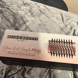 Bling Beauty Blow out Brush Plus